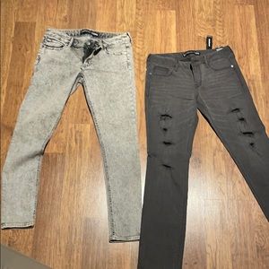 Two brand new pair of express women’s jeans